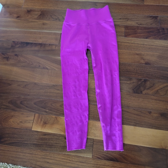 Fabletics Pants - SculptKnit Fabletics Leggings, Size L